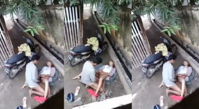 အိမ်ဘေးနားက အတွဲ