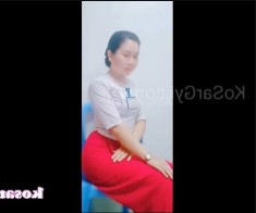 ဘဲကို အလိုလိုက်တဲ့ သူနာပြုဆရာမ